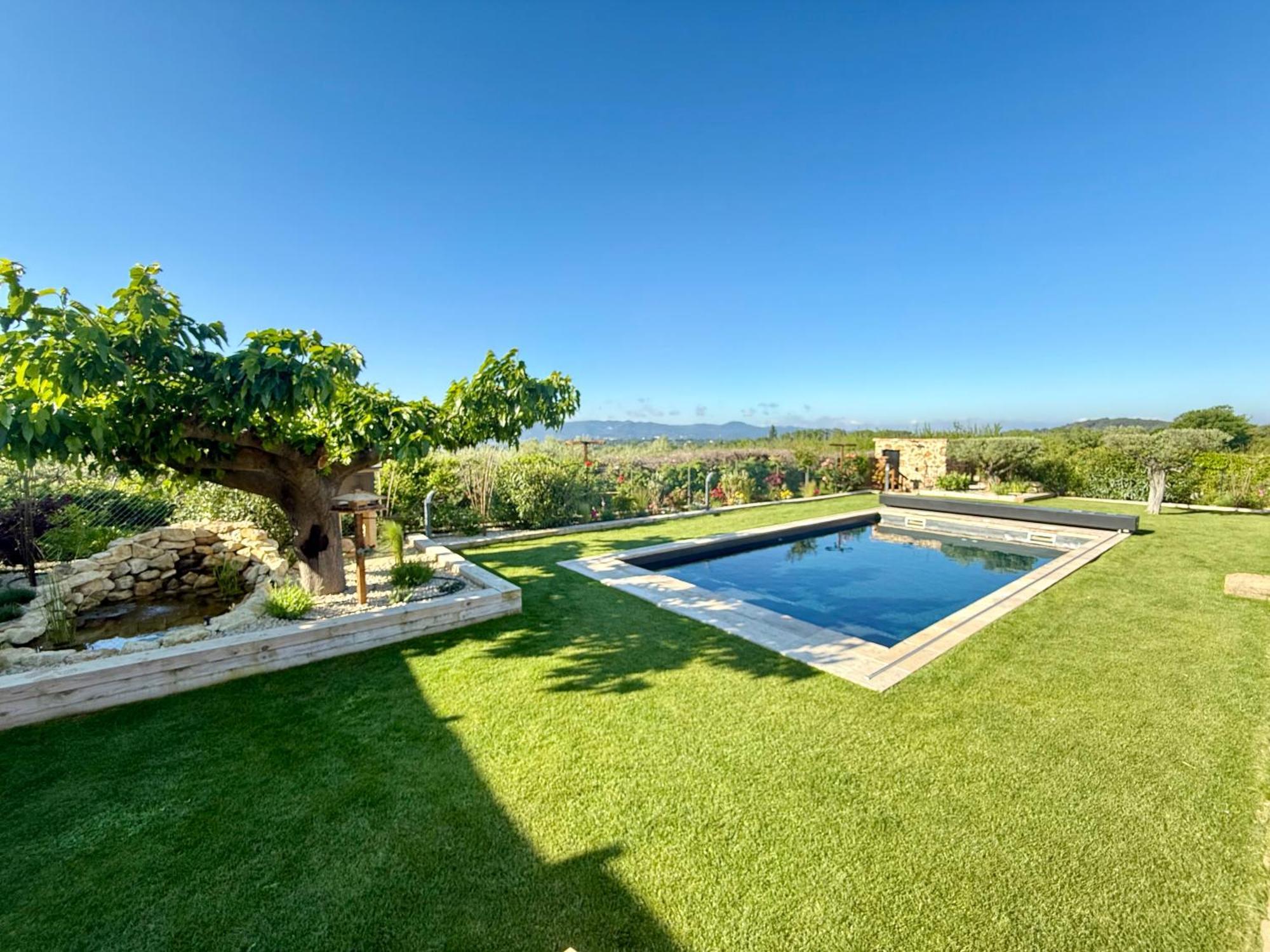 Une Nuit En Luberon Puyvert Exterior photo