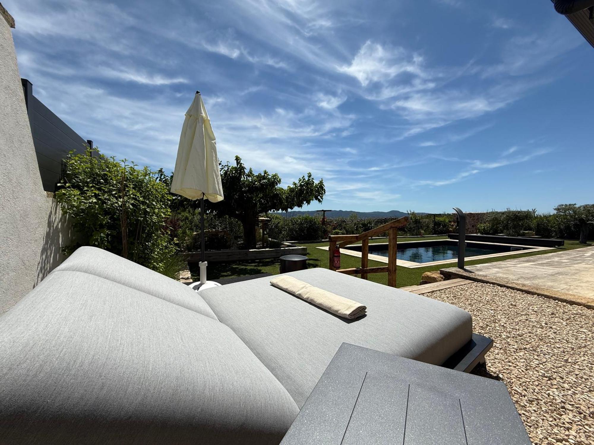 Une Nuit En Luberon Puyvert Exterior photo